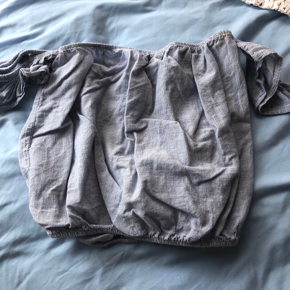 Brandy Melville Italy Top